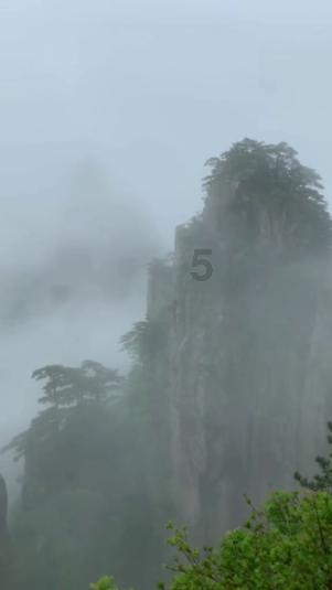 中卫一六旬卖烤串阿姨每天坚持到零点以后才收摊